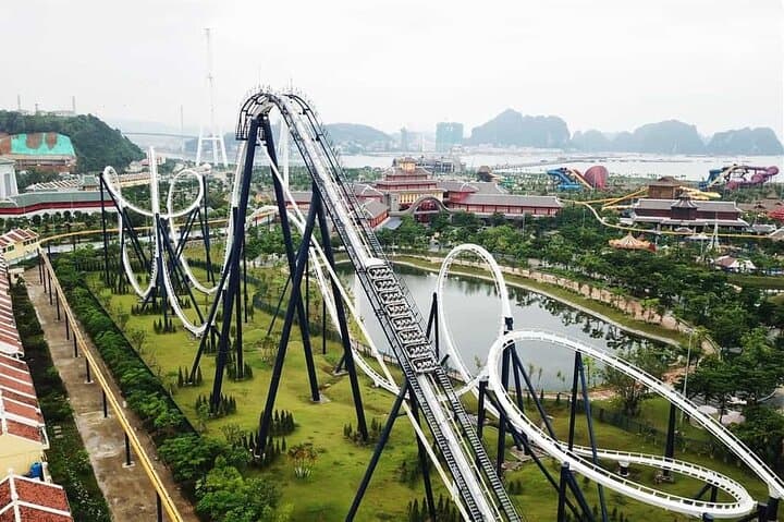 Sun World Halong: Queen Cable Car, Dragon Park & Typhoon Water Park Guide photo 4