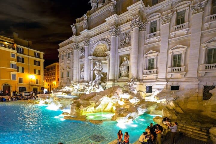 Rome Twilight Private Night Tour with Aperitivo — 3-Hour Evening Highlights photo 3