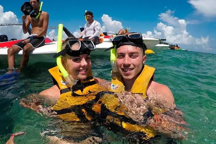 Cancun Speedboat & Snorkel: Nichupté Lagoon to Caribbean Reef photo 4