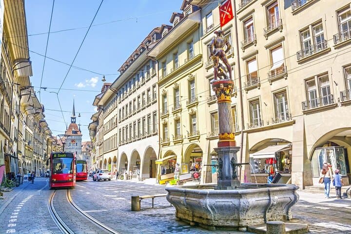 Bern's Timeless Treasures: Family Walking Adventure Through Old Town photo 3