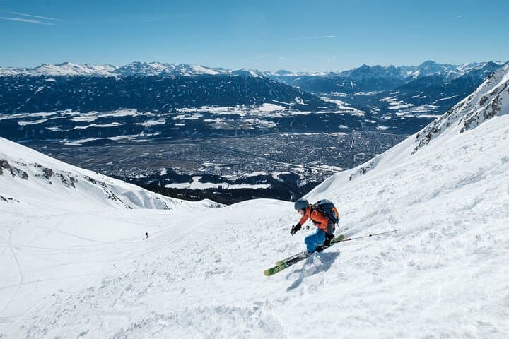 Guided Ski Day in Innsbruck: Best Alpine Pistes & Expert Instruction