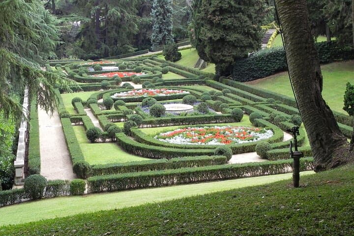 Skip-the-Line Vatican Pass: Gardens, Museums, Sistine Chapel & St. Peter’s Basilica photo 3