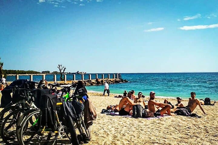 Athens Riviera Bike Tour: 24km Coastal Ride from SNFCC to Kalamaki