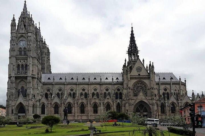 Full-Day Quito: City Tour, Teleférico & Middle of the World Experience photo 2