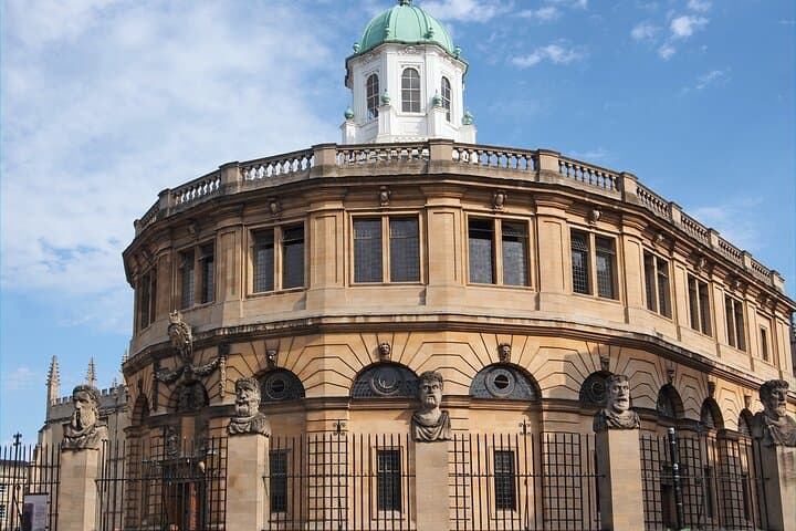 Private Oxford Architectural Gems Walking Tour — Sheldonian, Radcliffe Camera & Carfax Tower photo 2
