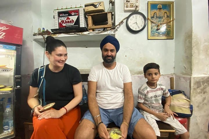 Amritsar Hidden Food Walk: Alleyway Eateries & Century-Old Bites photo 3