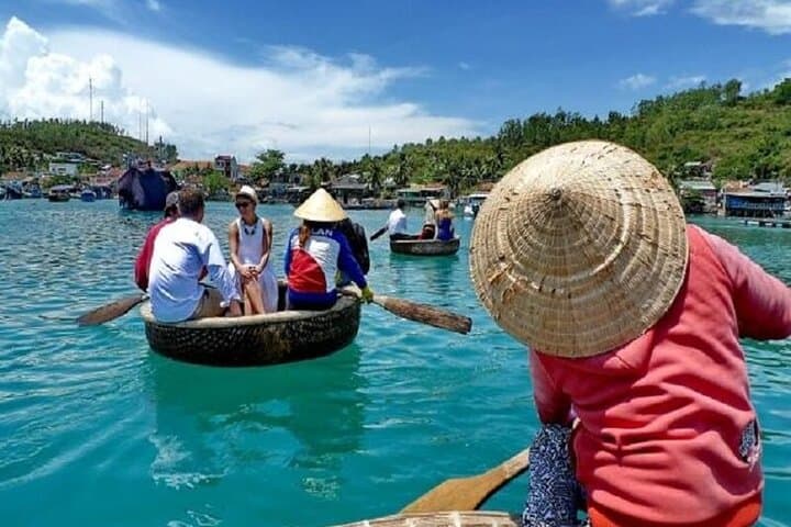 Private Snorkeling Tour in Nha Trang: Hon Mieu & Mini Beach Half-Day Trip photo 3