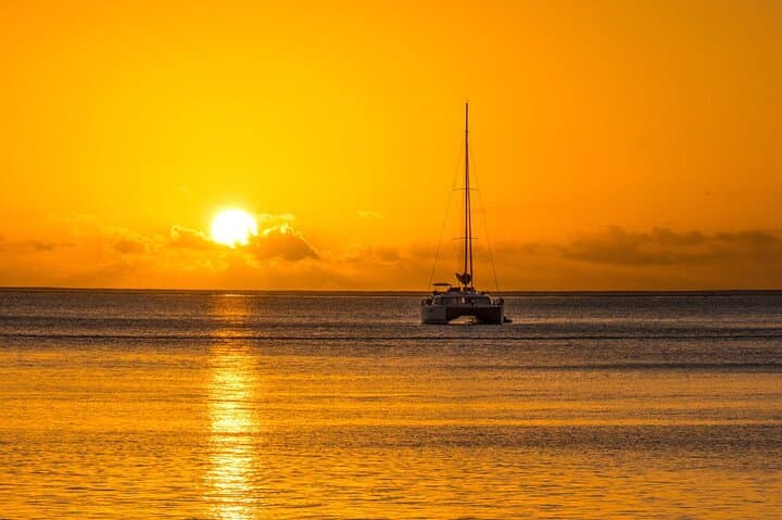 Porto Conte Sunset Catamaran Cruise with Aperitif — Cala Bramassa Swim & Capo Caccia Views