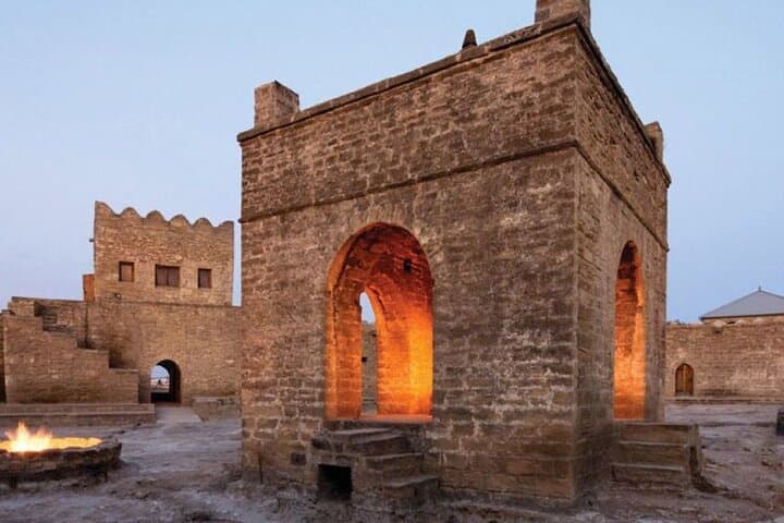 Half-Day Absheron Tour: Gala Archaeological Reserve, Ateshgah & Yanar Dag photo 6