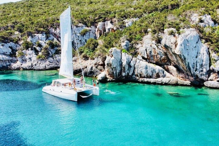 Catamaran Cruise Porto Conte Natural Park: Alghero Sailing, Snorkel & Seafood