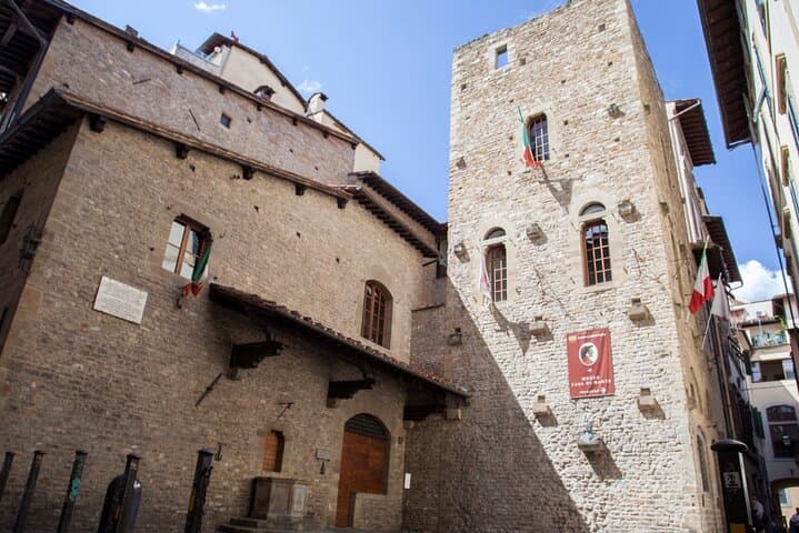 Florence City Centre Scavenger Hunt: Self-Guided Sights & Puzzle Tour photo 3
