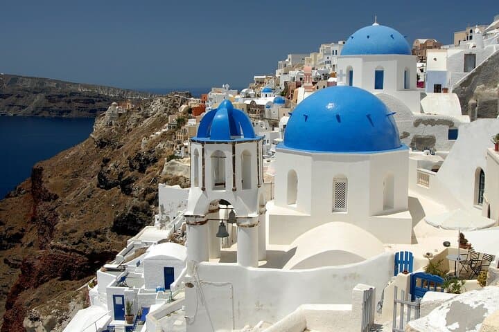 Santorini Day Tour: Red Beach, Prophet Elias & Traditional Taverna Lunch