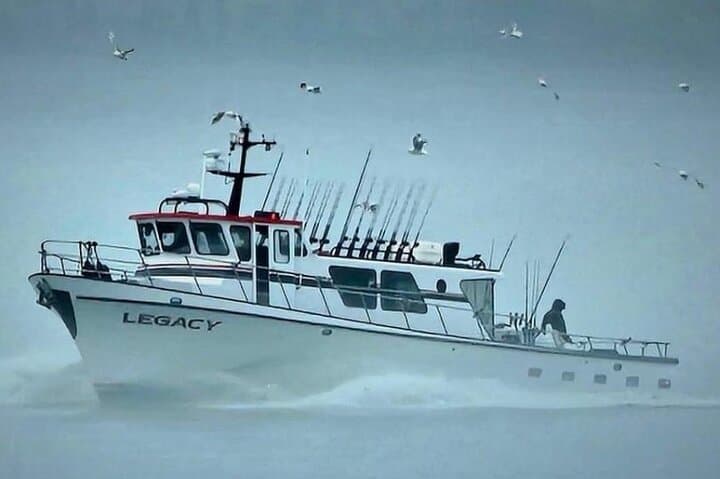 Explore Kenai Fjords National Park: Whale Watching and Fishing Adventure photo 2