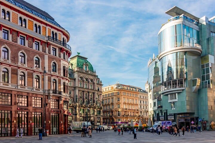 Vienna Full-Day Private City Highlights: Ringstrasse, Schönbrunn & Grinzing photo 5