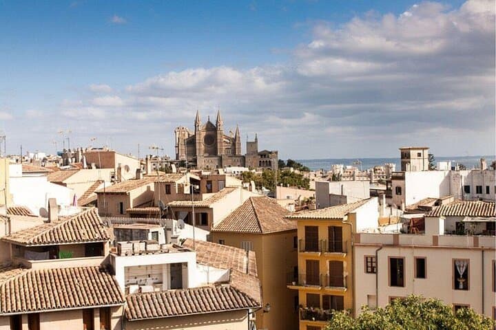 Palma de Mallorca Highlights: Private 3-Hour Old Town Bike Tour photo 5