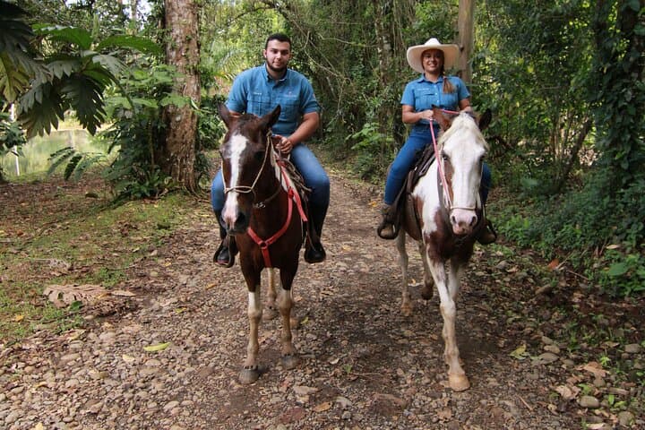 Horseback Riding and Cooking Class at Chachagua Reserve — La Fortuna photo 3