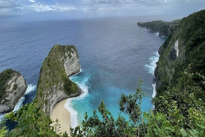 2-Day Nusa Penida Private Tour: Kelingking, Broken Beach & East Coast Highlights