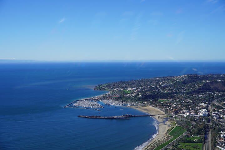 Santa Barbara Helicopter Tour: 12-Minute Coastal Flight Over Harbor & Mountains photo 4