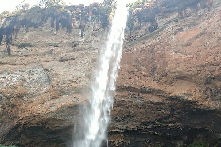 3-Day Jinja & Sipi Falls Adventure — Zipline, Waterfalls & Coffee Trails photo 4