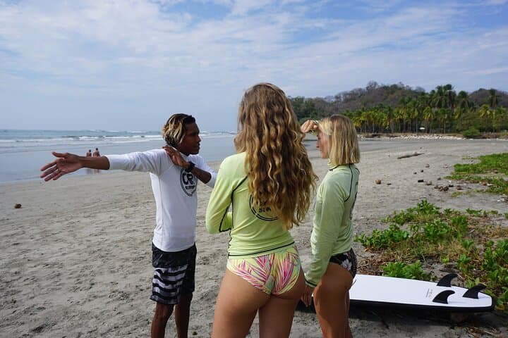 Learn to Surf in Playa Sámara — 90-Minute ISA-Certified Lessons on a Gentle Beach Break photo 2