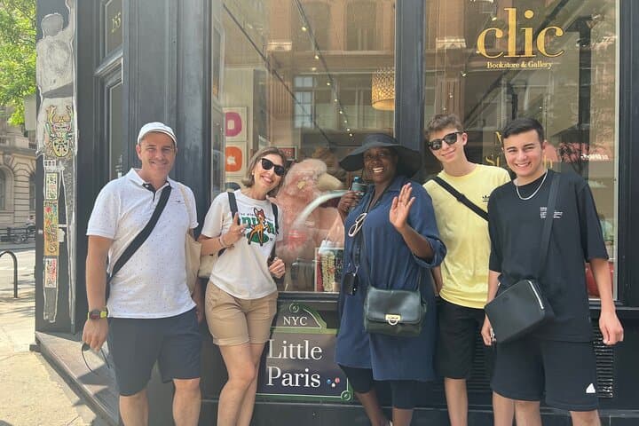 Greenwich Village to Chinatown Walking Tour — SoHo, Little Italy & Village History photo 2