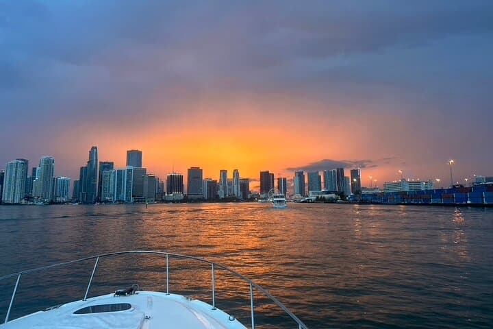 Private 37ft Yacht Rental in Miami — Biscayne Bay Charters for Groups photo 4
