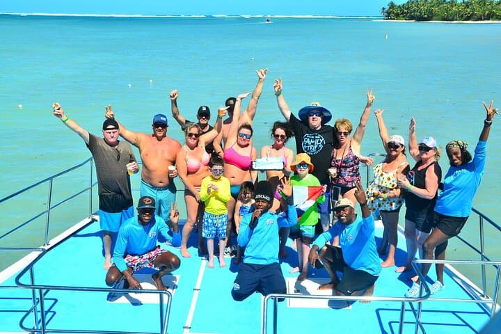Sunset Boat Party in Punta Cana: Drinks, Dolphins & Beach Beats photo 4