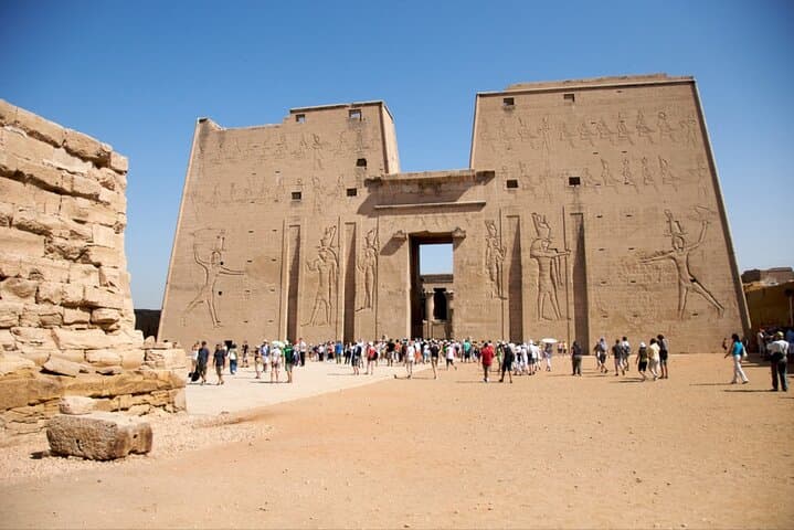 5-Day Dahabiya Nile Cruise: Luxor to Aswan on a Traditional Dahabiya photo 3