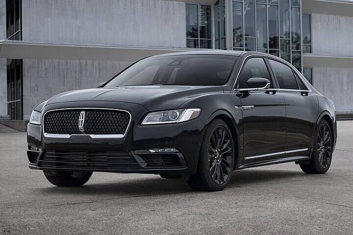 Private Arrival Transfer From PHL to Philadelphia by Sedan