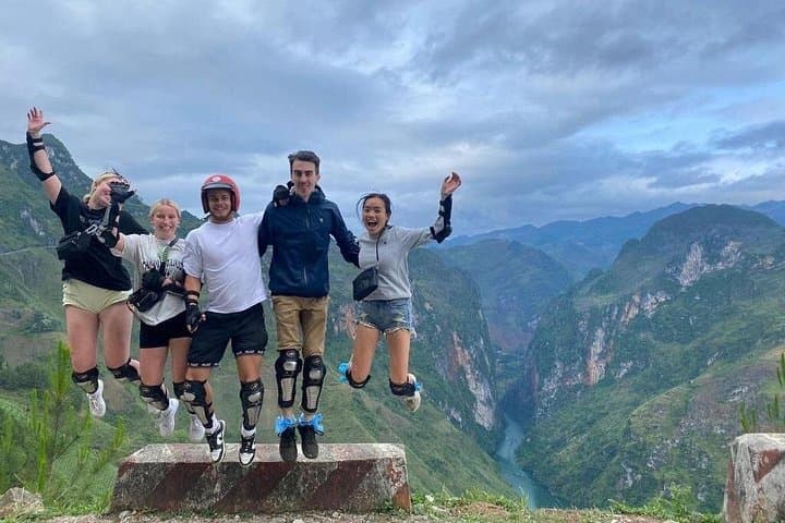6-Day Ha Giang Loop and Sapa Trekking Adventure with Homestays photo 5