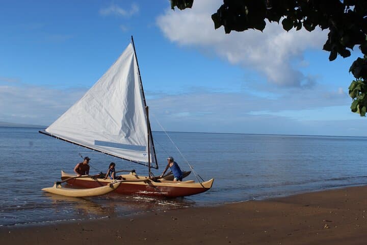 Sightseeing Tour in Ho'olehua, Hawaii