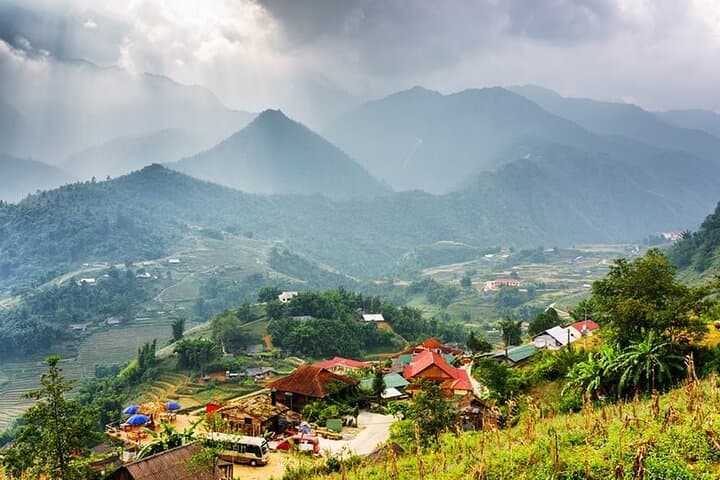 2-Day Sapa Trek from Hanoi: Cat Cat, Lao Chai & Ta Van Villages photo 4