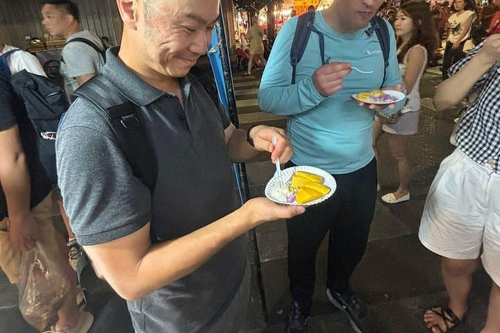 Bangkok Chinatown Walking Food Tour: 10+ Tastings & Michelin Surprise photo 4