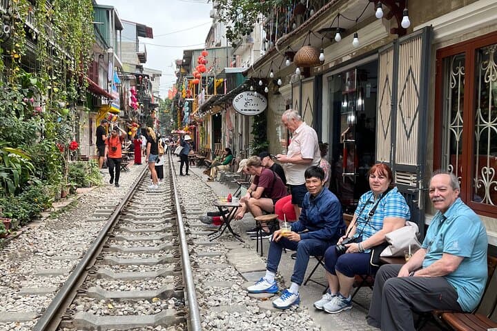 Full-Day Private Hanoi City Tour — Hoan Kiem, Ho Chi Minh Complex & Temples photo 6