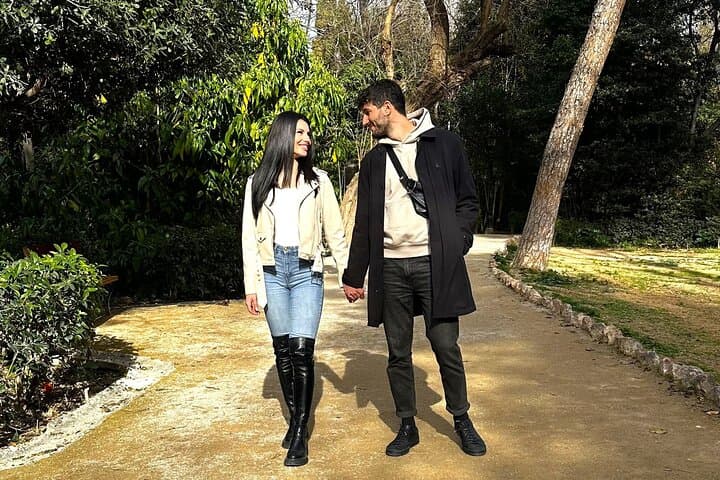 Athens Romantic Private Tour: Plaka, Anafiotika & Couples Hammam photo 6