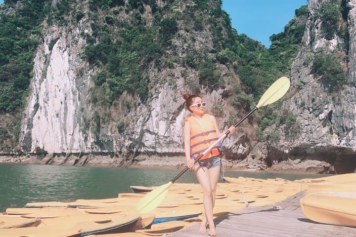 3-Day Melody Cruise: Explore Halong & Lan Ha Bay — Kayak, Viet Hai & Ba Trai Dao photo 6