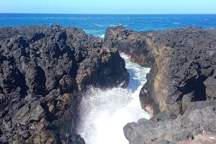 Private Full Island Tour of Réunion: 13-Stop Driver-Guide Adventure photo 4