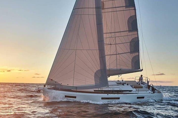 Full-Day Private Sailing Cruise Along Mallorca’s Southeast Coast — Es Trenc & Caló des Moro photo 1