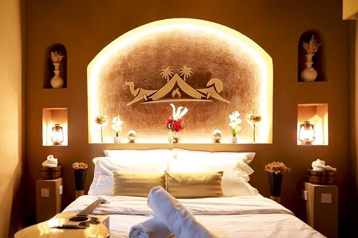 Smoky Arabia Overnight: Sandy Room Stay & Premium Dubai Desert Safari photo 1