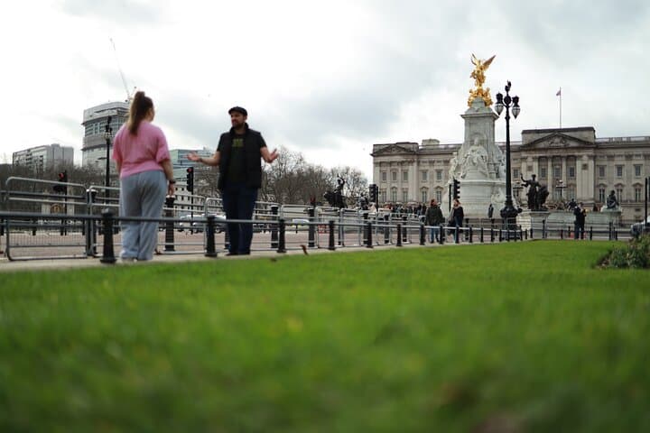 Majesty in Motion: Westminster's Royal Walking Tour photo 4