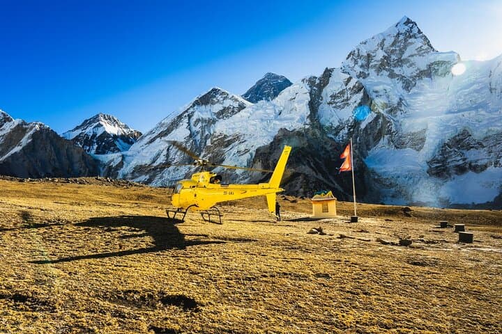 Heli to Everest Base Camp: Dawn Flight, Landing & Mountain Breakfast photo 3