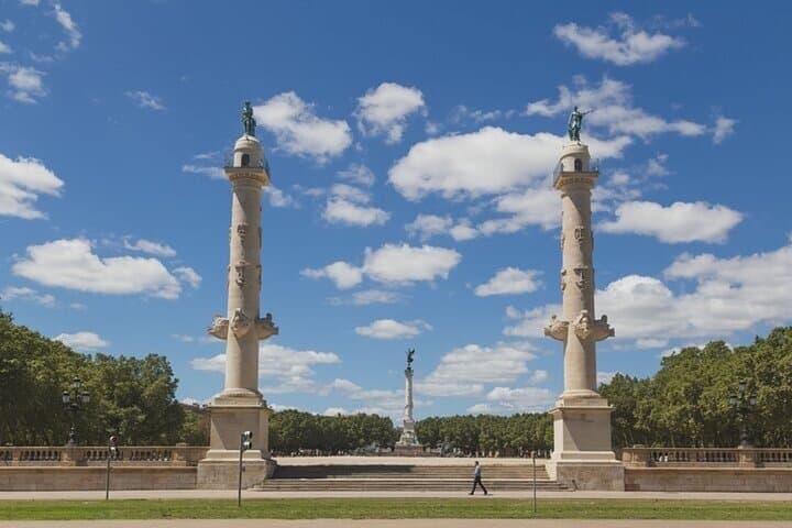 Bordeaux Must-See Walking Tour — From Place de la Bourse to Grand Théâtre photo 3