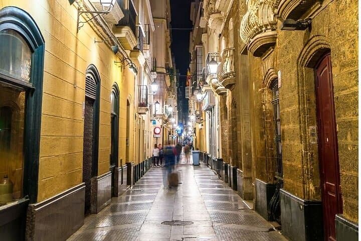 Cadiz Highlights: 3-Hour Private Bike Tour Along Historic Coastline photo 2