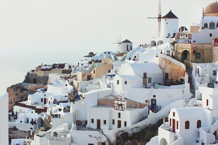 Santorini Classic Highlights: 6‑Hour Private Island Tour to Oia, Akrotiri & Beaches photo 3