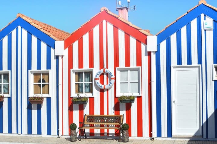 Porto to Aveiro & Vila Nova de Gaia: Private Day Trip with Moliceiro Rides and Port Wine Tasting photo 6