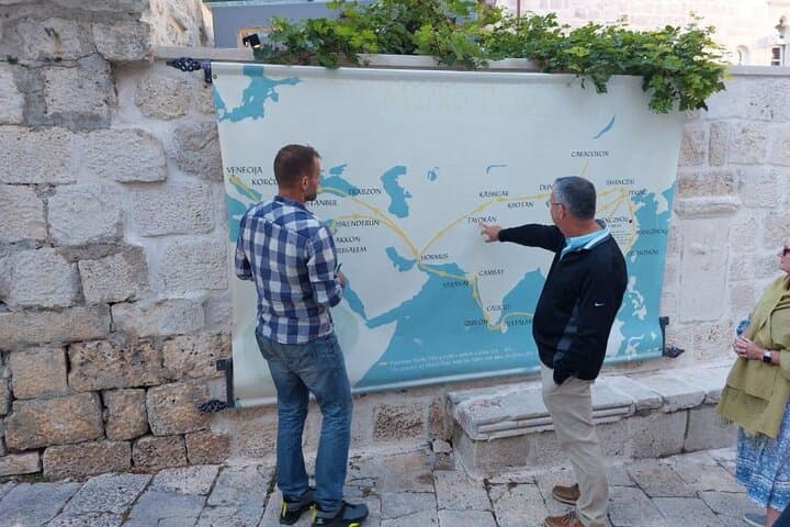 One-Hour Walking Tour of Old Town Korčula — Marco Polo House & St. Mark's Cathedral photo 2