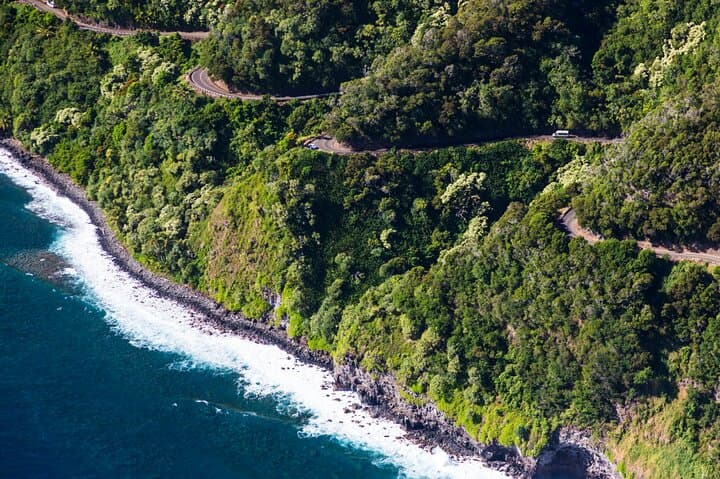 Road to Hana Waterfalls and Waiʻānapanapa Black Sand Beach: Full-Day Guided Tour from Maui photo 5