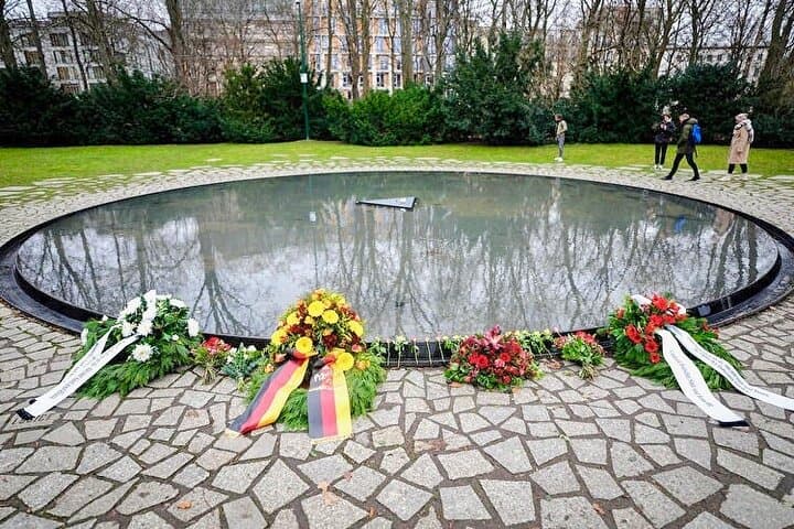 Walk Berlin’s Third Reich Sites: Private WWII & 3rd Reich Walking Tour photo 4