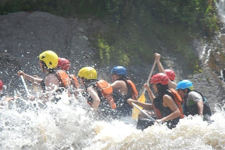 Whitewater Rafting on the Pastaza River — Baños de Agua Santa Adventure photo 2