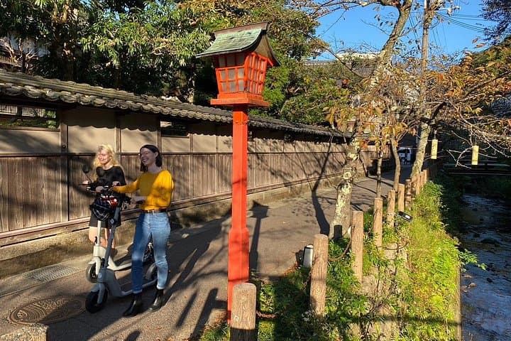 Kinosaki Electric Scooter Hidden Alleyways Route — 90-Min Self-Guided Tour